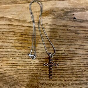 18 inch silver toned necklace including crystal cross
